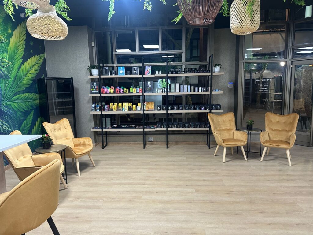 PotAround Store